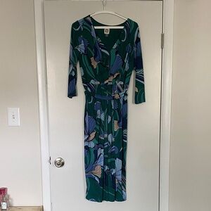 Anne Klein Green and Blue Floral Dress Size Medium (M)